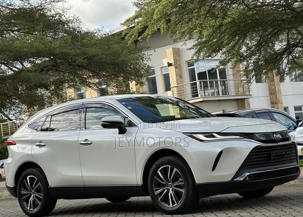 Toyota Harrier 2021 White