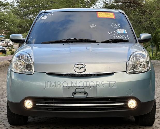 Mazda Verisa 2008 Blue