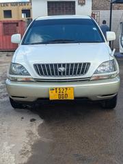 Toyota Harrier 2.4 4WD 2005 Off white for sale