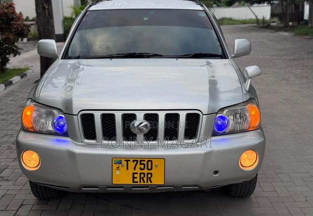 Toyota Kluger 2006 Silver