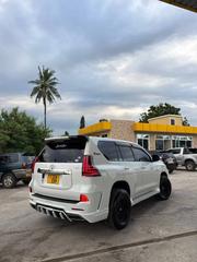 Toyota Land Cruiser Prado 2010 White for sale