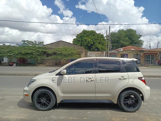 Toyota IST 2005 White
