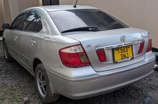 Toyota Premio 2005 Silver