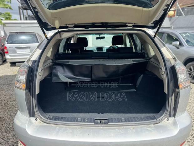 Toyota Harrier 2.4 2009 Silver