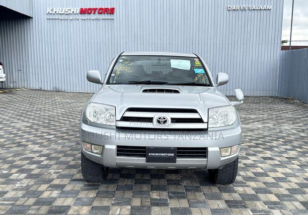 Toyota Hilux Surf 2004 Silver