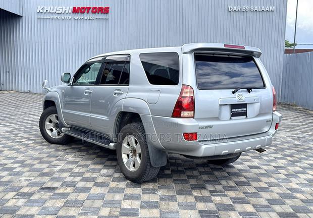 Toyota Hilux Surf 2004 Silver