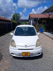 Toyota Fun Cargo 2003 White for sale