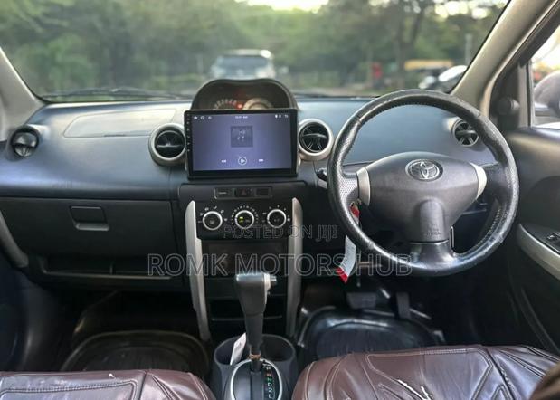 Toyota IST 2005 Black