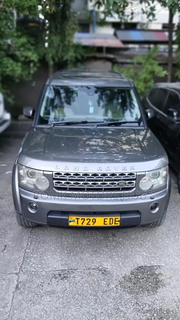 Land Rover Discovery 2014 Silver