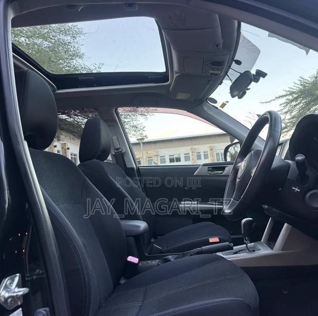 Subaru Forester 2010 Black