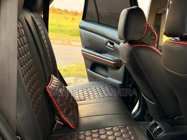 Toyota Harrier 2006 Black