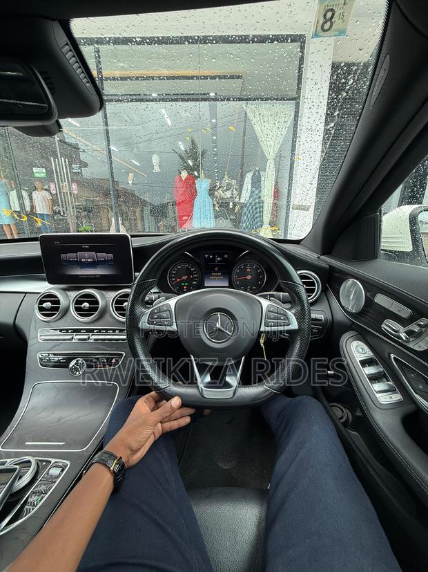 Mercedes-Benz C200 2015 Black