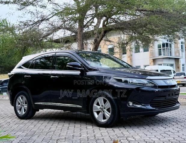 Toyota Harrier 2016 Black