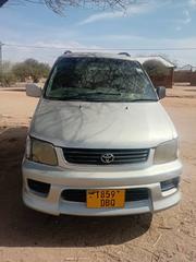 Toyota Noah 2002 Silver for sale