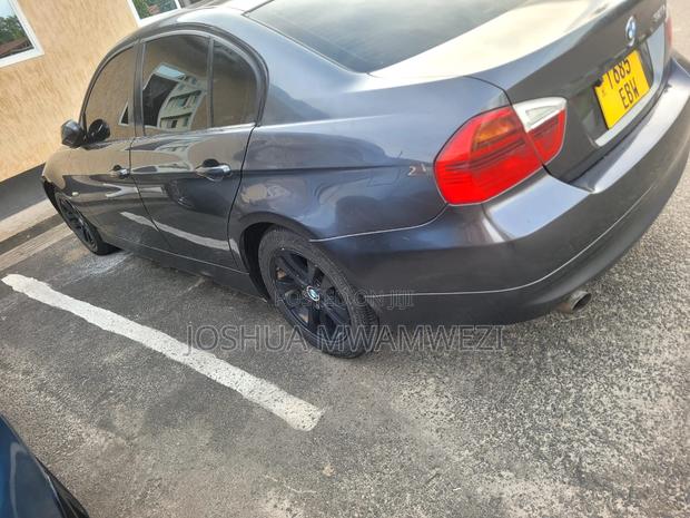 BMW 3 Series 330i RWD 2014 Black