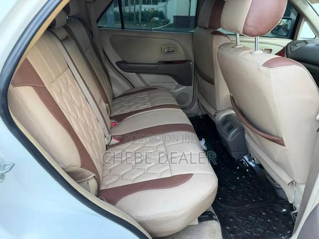Toyota Harrier 2003 White
