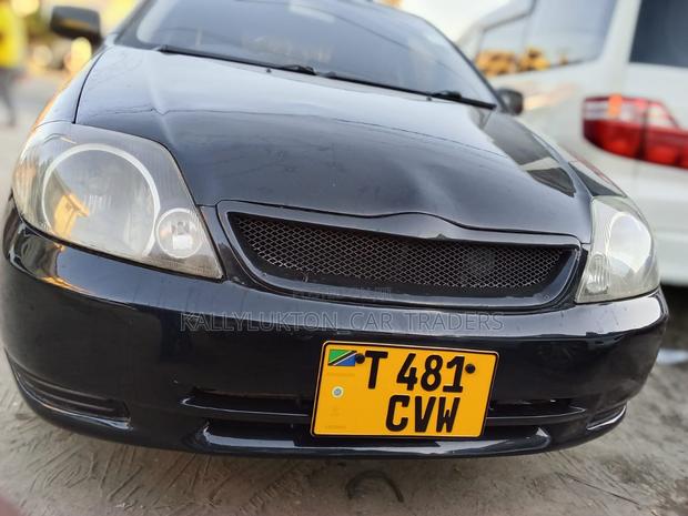 Toyota Corolla RunX 2004 Black