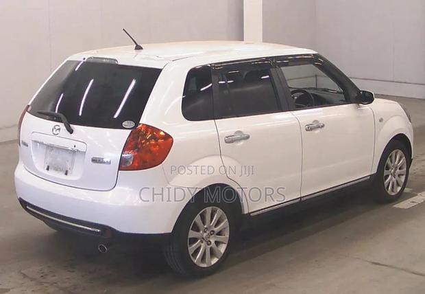 Mazda Verisa 2009 White