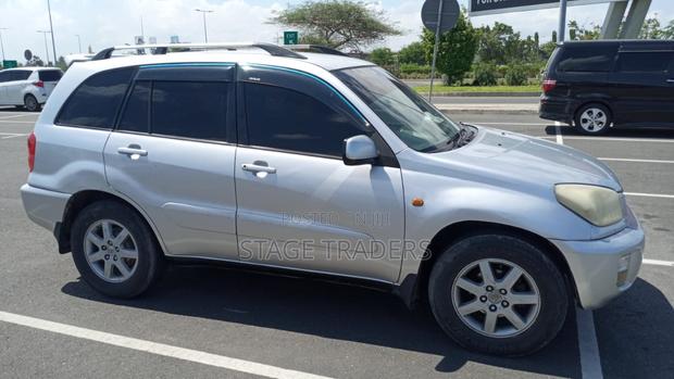 Toyota RAV4 2004 Silver