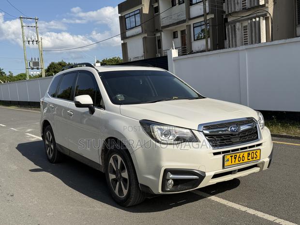 Subaru Forester 2016 Pearl