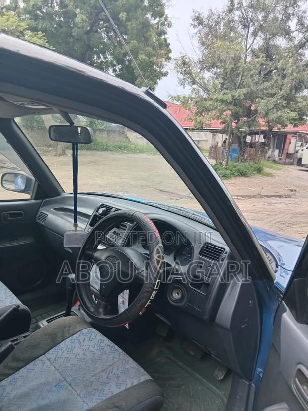 Toyota RAV4 Automatic 2002 Blue