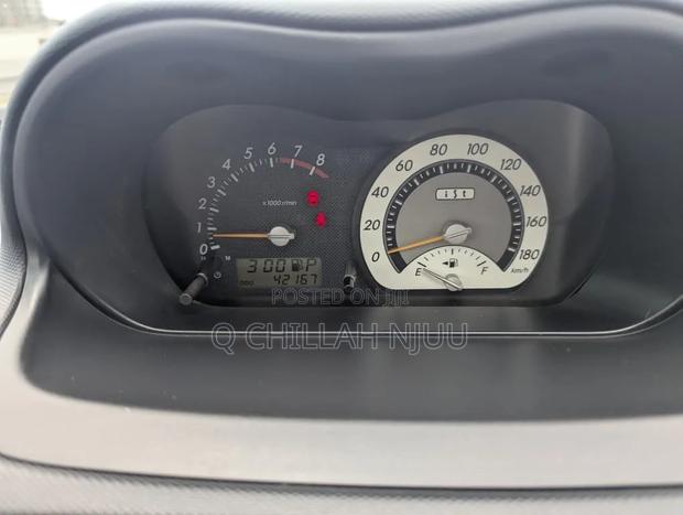 Toyota IST 2005 Silver