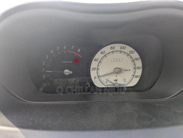 Toyota IST 2003 White