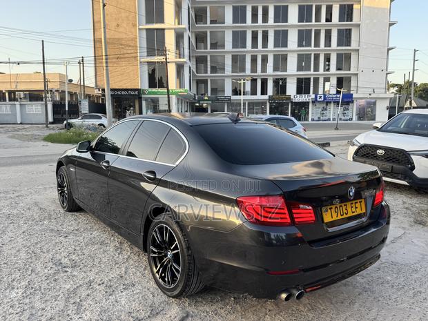 BMW 523i 2013 Black