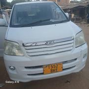 Toyota Noah 2003 White for sale