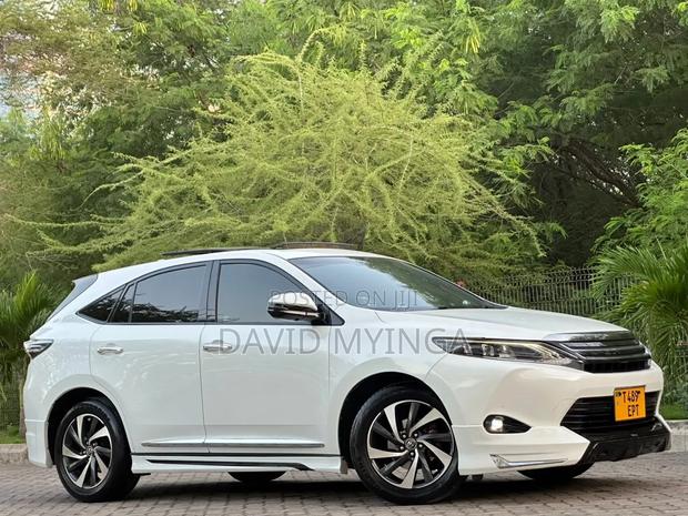 Toyota Harrier 2016 Pearl