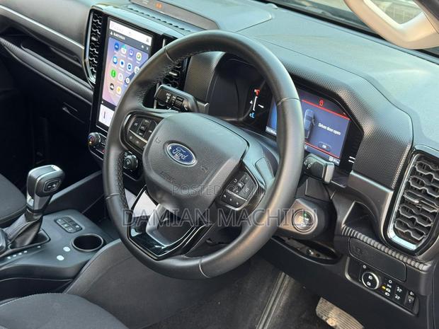Ford Ranger Wildtrak 2024 Gray
