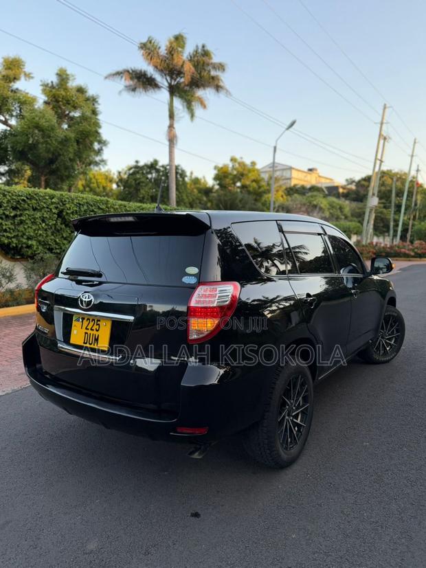 Toyota Vanguard 2008 Black