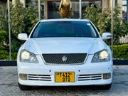 Toyota Crown 2004 White for sale