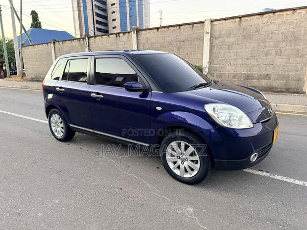 Mazda Verisa 2006 Blue