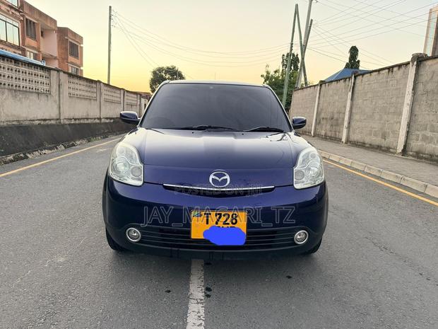 Mazda Verisa 2006 Blue