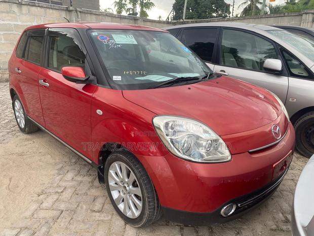 Mazda Verisa 2011 Red