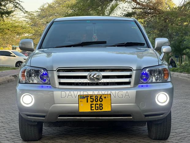 Toyota Kluger 2006 Silver