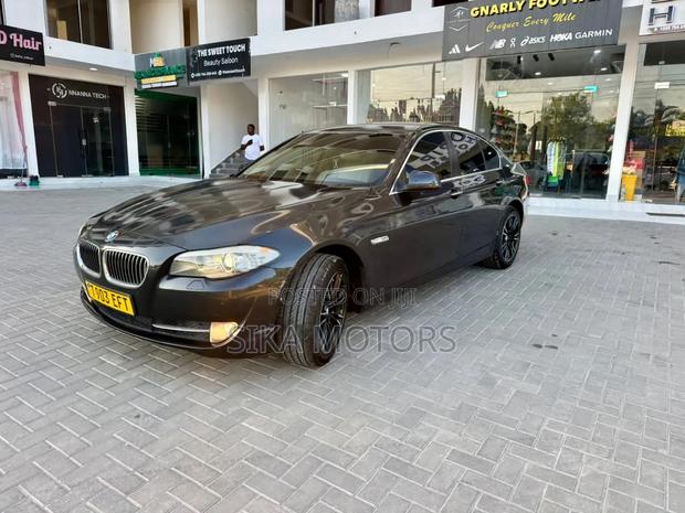 BMW 5 Series 2013 Black