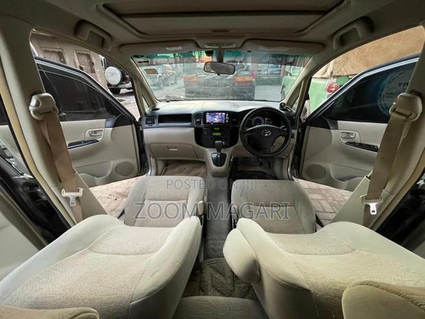 Toyota Corolla Spacio 2005 Silver