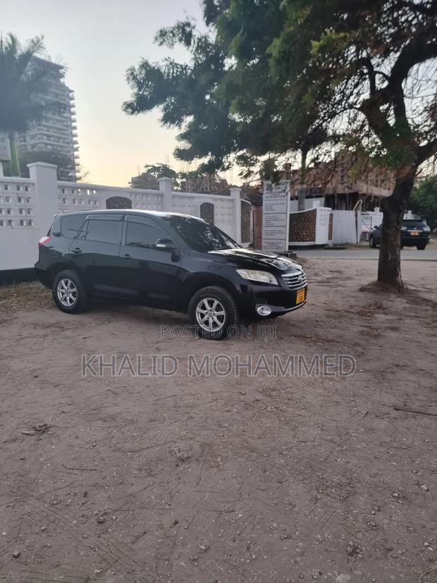 Toyota Vanguard 2009 Black