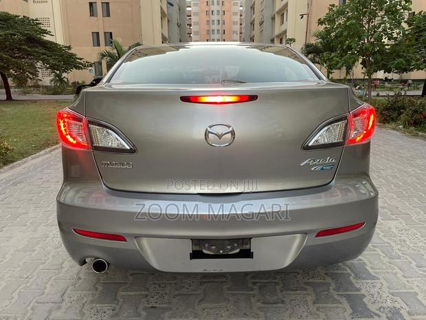 Mazda Axela 2012 Gray