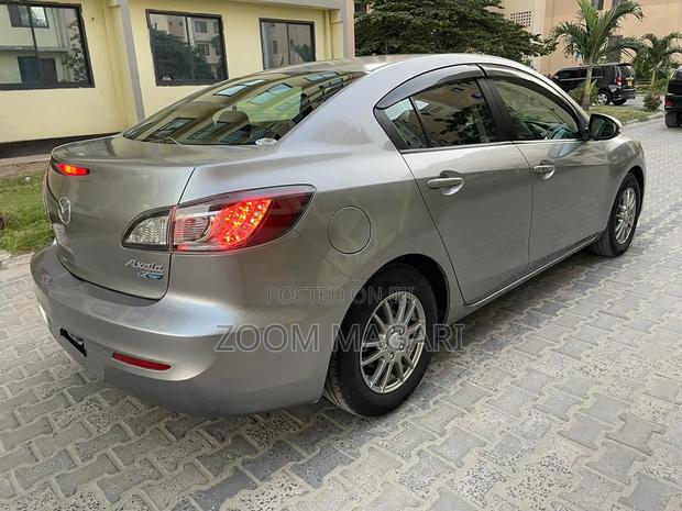 Mazda Axela 2012 Gray