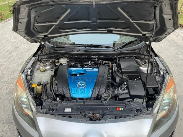 Mazda Axela 2012 Gray