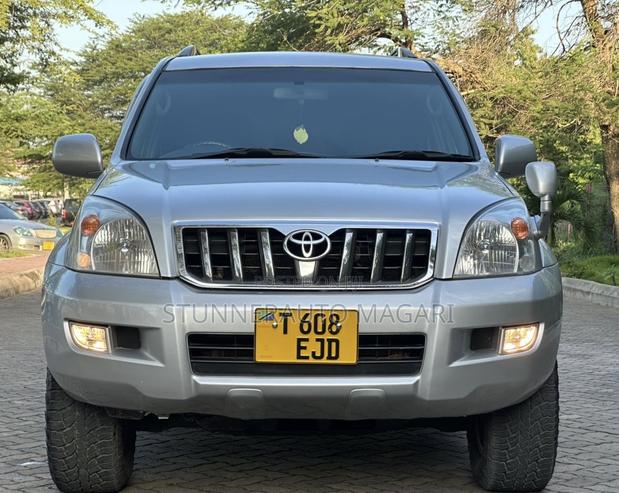 Toyota Land Cruiser Prado 2007 Silver