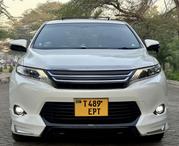 Toyota Harrier 2015 Pearl for sale