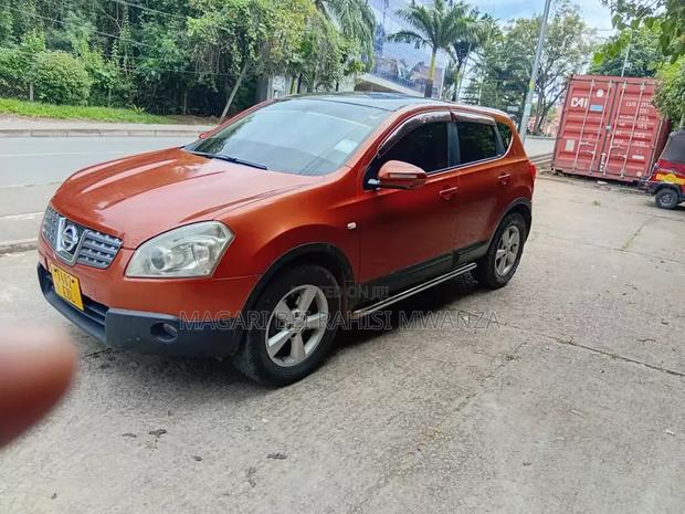 Nissan Dualis 2007 Brown