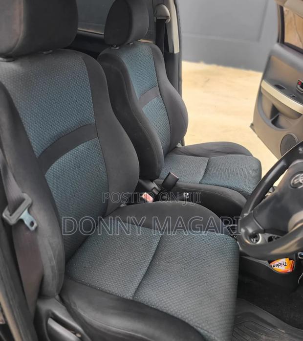Toyota IST 2006 Black