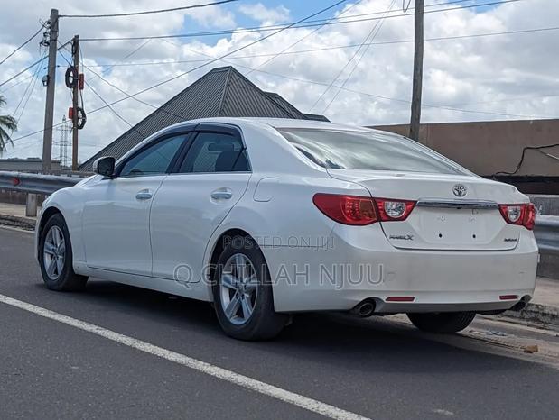 Toyota Mark X 2013 White