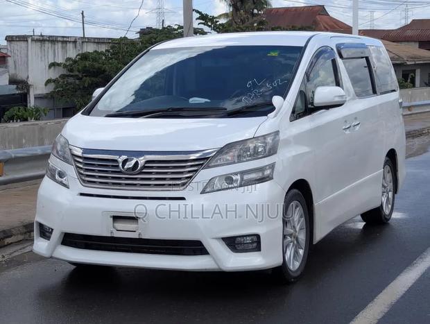 Toyota Alphard 2008 White