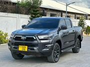 Toyota Hilux 2023 Gray for sale
